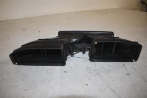 17806270 – 4G1819389A – Luchtgeleider