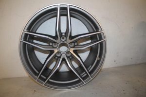 17824020 – 4S0601025E – Velg