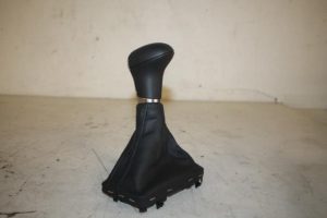 17823785 – 8K1713139RIBR – Versnellingspook