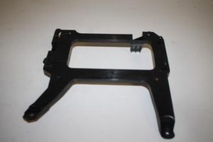 17817603 – 4M0907324 – Steun (diversen)