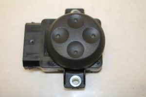 17796000 – 8E09597774PK – Stoelverstellings Schakelaar