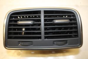 17797488 – 4G0819203A6PS – Lüftungsgitter hinten