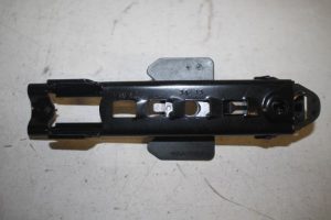 17805508 – 8T8857833 – Gurthöhenverstellung vorne links