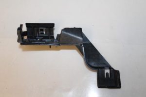 17792727 – 8K5807889A – Bumpersteun links-achter