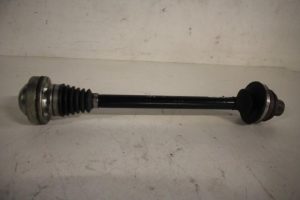 17818033 – 8K0501203K – Aandrijfas links-achter