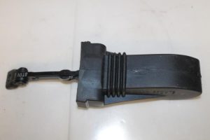 17793784 – 8T0837249A – Deurvanger 4Deurs links-voor