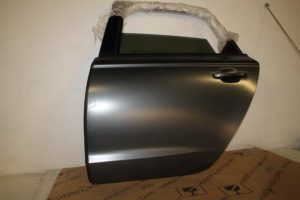 17823918 – 4G9833051AZ7S – Tür 4-türig links hinten