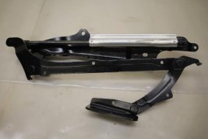 17798291 – 8V7871350B – Cabriodak scharnier