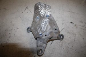 17815122 – 4M0399113B – Gearbox mount