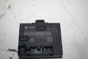 17824123 – 8T0959795Q – Centrale Deurvergrendelings Module