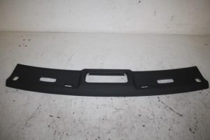 17816737 – 8F0867360B24A – Voorruitlijst