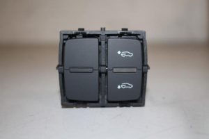 17828241 – 4M0959511E5PR – Schakelaar (diversen)