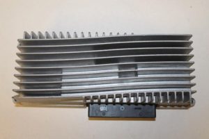 17791333 – 8R0035223 – Radioverstärker