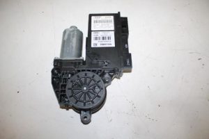 17826420 – 4E0959801D – Door window motor