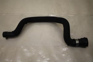 17797403 – 4F0121109J – Radiator hose