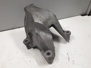 18590692 – 4G0199307AJ – Motorsteun