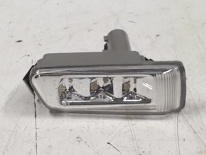 22051728 – 4E0949127 – Knipperlicht Scherm links-voor