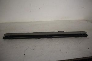 17806570 – 8E5861325MSE – Rollo hinten