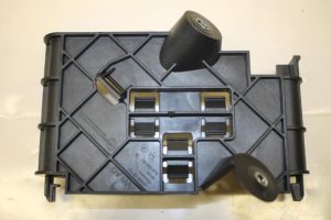 17798410 – 5Q0906507D – Steun (diversen)