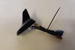 17791660 – 8R0035503BY9B – GPS Antenne
