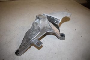 17831053 – 4G0199308AC – Motorsteun