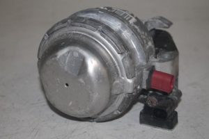 17808991 – 4H0199255T – Engine mount