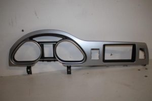 17803551 – 4L1857115KR66 – Kilometerteller sierlijst