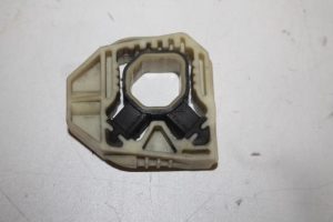 17826056 – 1K0121367G – Steun (diversen)