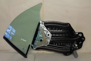 17793565 – 8F0839397D – Ruitmechaniek 2Deurs links-achter