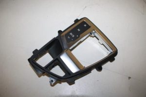 17820203 – 4M1713111FMNC – Standenschakelaar automaatbak