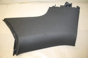 17801194 – 8P4867245A4N6 – Säulenverkleidung links hinten