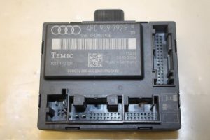 17798065 – 4F0959792E – Zentralverriegelung Modul