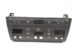 21266855 – 4B0820043AR5PR – Climatronic Panel