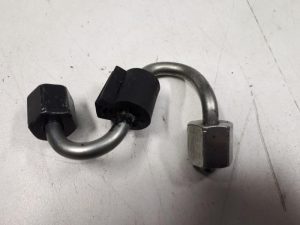 21272095 – 05L130301 – Fuel line