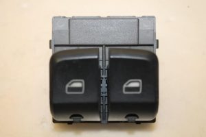 17798693 – 8K0959851CV10 – Elektrisch Raam Schakelaar