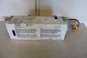 17787898 – 8E0880204E – Airbag rechts (Armaturenbrett)