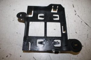 17811575 – 4G8907368 – Steun (diversen)