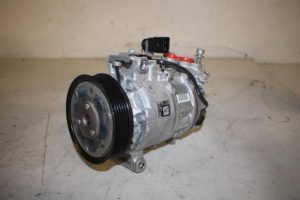 17824289 – 4M0820803L – Air conditioning pump