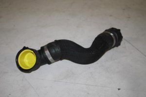 17821191 – 4G0122101AJ – Radiator hose
