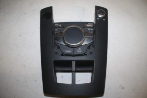 17805217 – 8V0919614E – Regeleinheit Multi Media