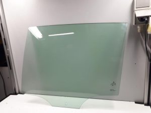 19018923 – 5G6845025 – Portierruit 4Deurs links-achter