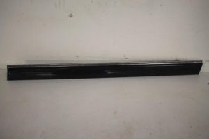 17804845 – 4D0853961 – Portierbeschermer 4deurs links-achter