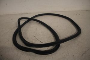 17808713 – 4H4833721F – Portierrubber 4Deurs rechts-achter