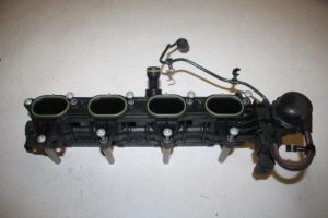 17827776 – 06H133209G – Fuel distributor
