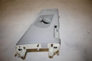 17828030 – 4K8867244A3FW – Stijl midden-rechts