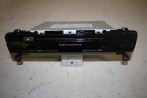 17812175 – 4G1035182C – Regeleinheit Multi Media