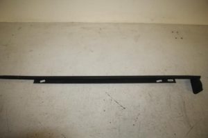 17806343 – 4G0853283A1P9 – Türleiste