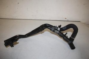 17833360 – 7L8121070AD – Waterpijp