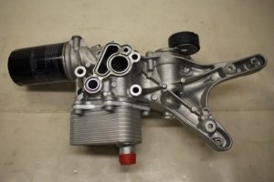 17796595 – 06J117021J – Ölkühler