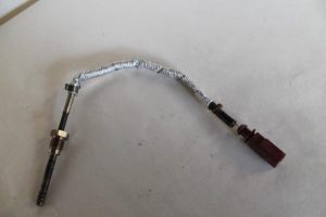 17788305 – 059906088M – Exhaust heat sensor
